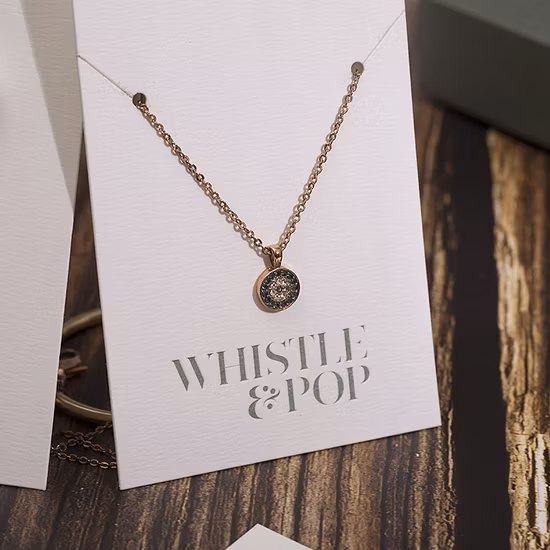 맞춤형 헤어 액세서리, 행택, 머리끈, 목걸이, 귀걸이, 종이, 스윙 카드, 레이스, 쥬얼리 펜던트